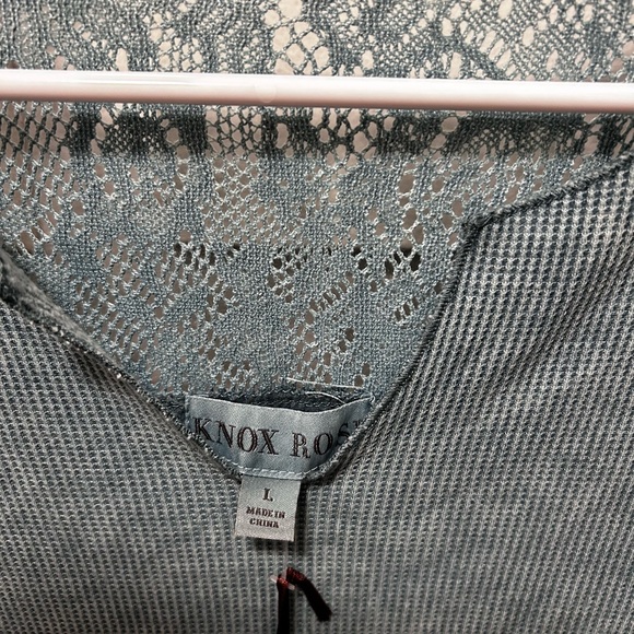 Knox Rose Women's Teal Lace Blouse - Picture 4 of 7